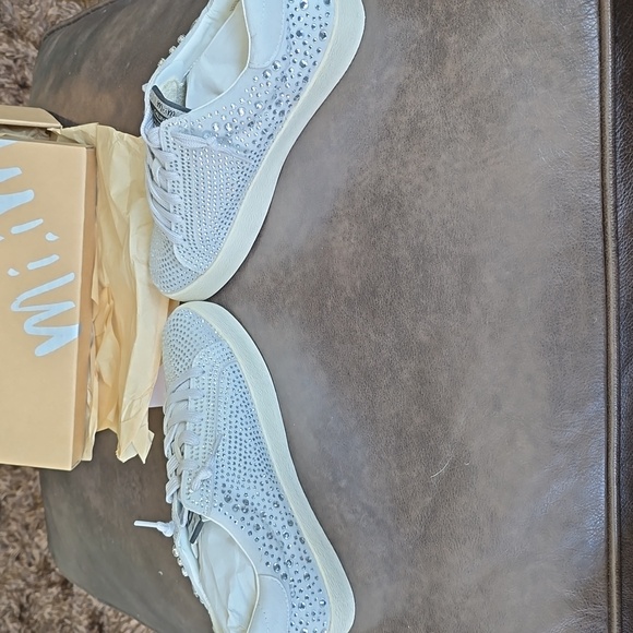 Miracle Miles boutique style SNEAKERS SZ 9 #GOLDENGOOSE - Picture 8 of 15